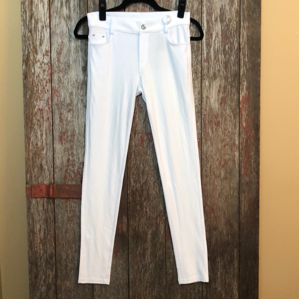 White jeggings